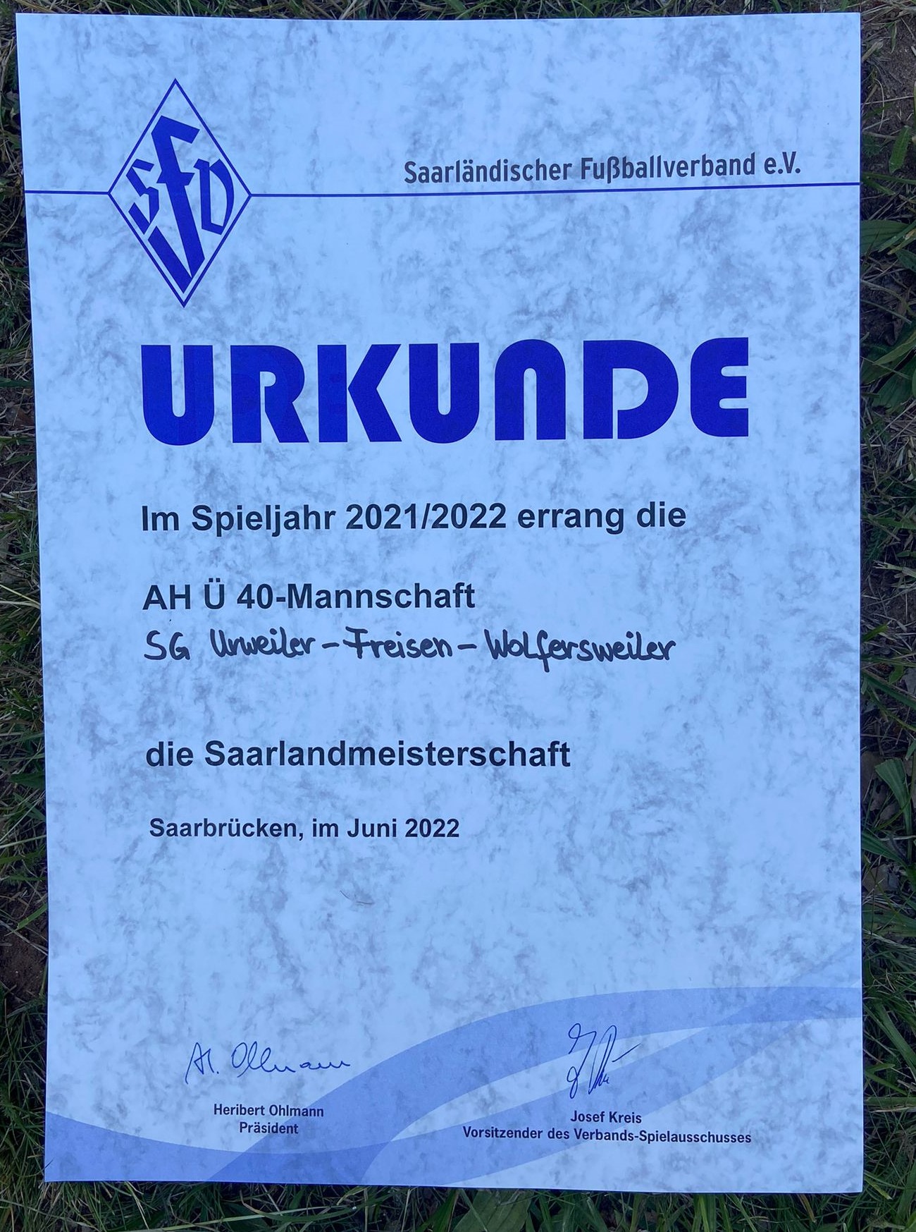 urkunde_m.jpg